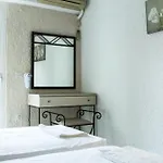 Haniotis 3*