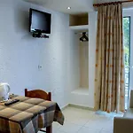 Haniotis Aparthotel