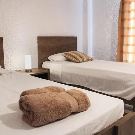 Haniotis Apartmanhotel 3*