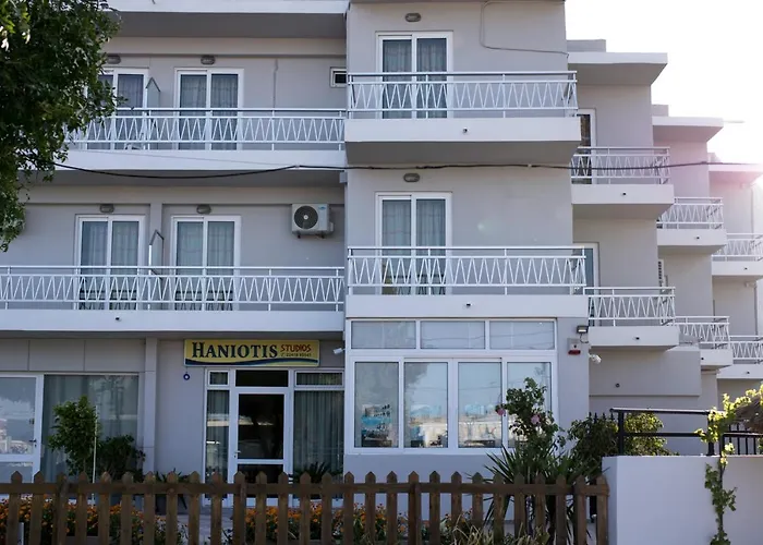 Haniotis شقة فندقية 3*